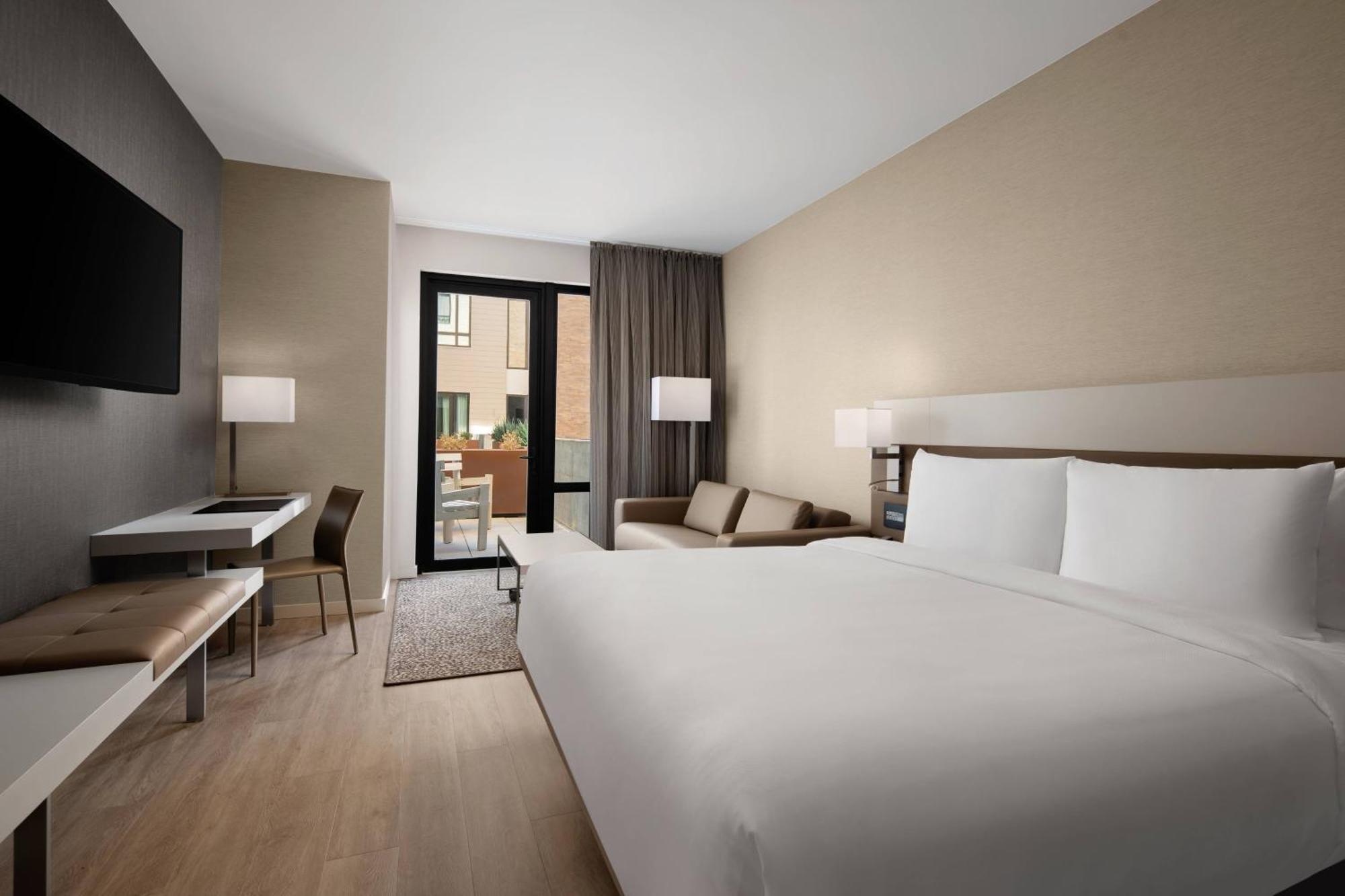 Ac Hotel By Marriott Santa Rosa Sonoma Wine Country المظهر الخارجي الصورة